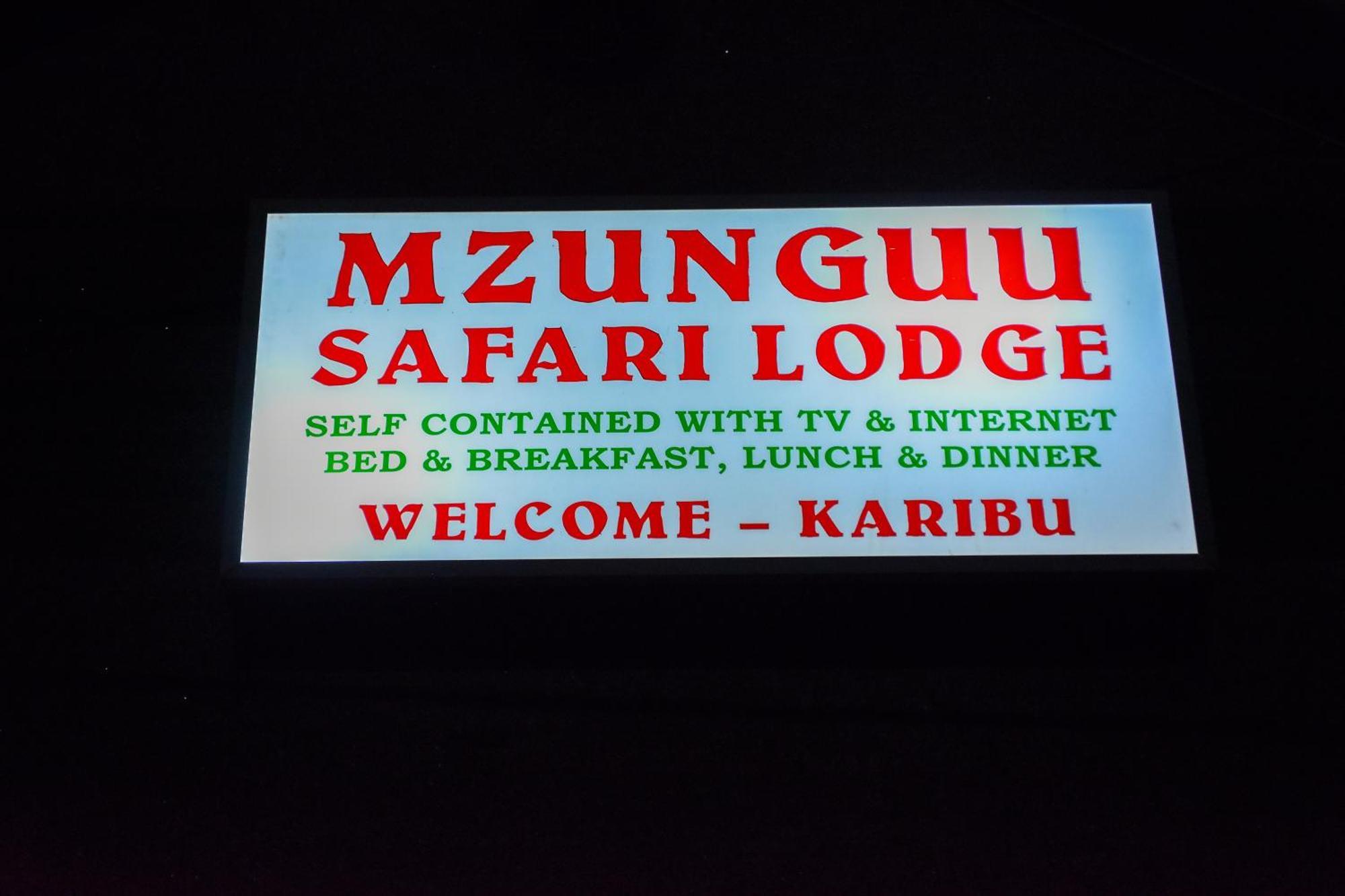 Mzunguu Safari Lodge Usa River Εξωτερικό φωτογραφία